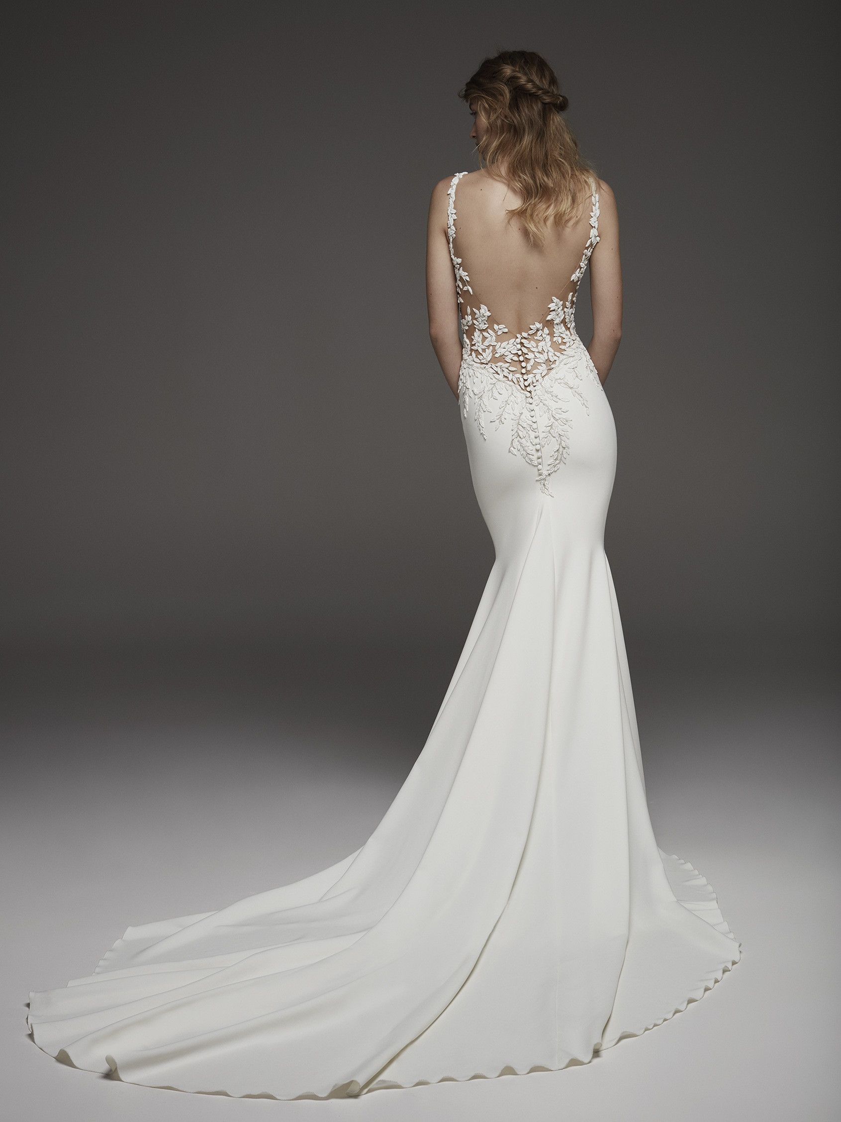 soft lace sheath wedding dress with low back