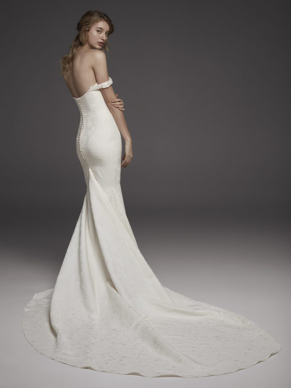Mira Couture Atelier Pronovias Helvetia Wedding Dress Bridal Gown Chicago Boutique Back