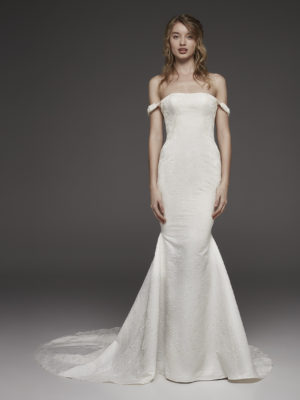Mira Couture Atelier Pronovias Helvetia Wedding Dress Bridal Gown Chicago Boutique Front