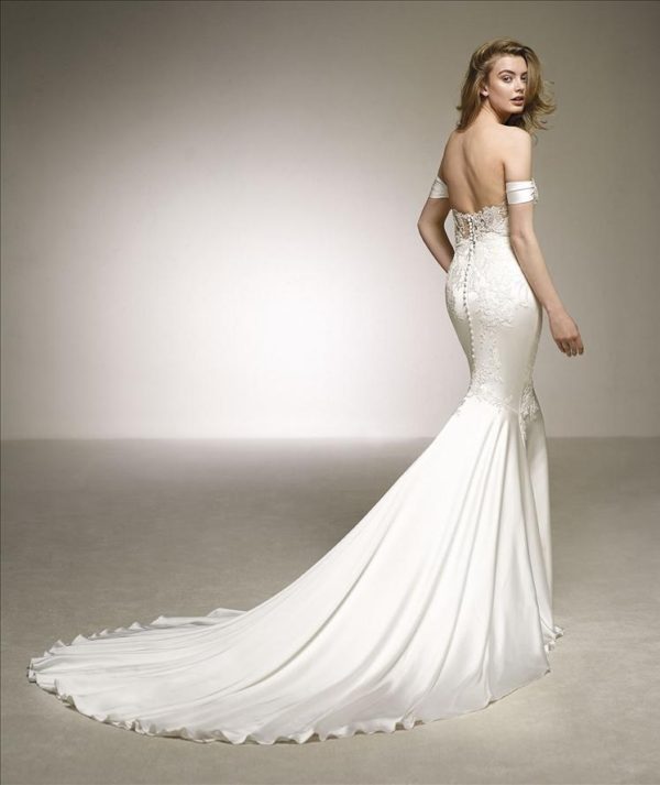 Dante by Pronovias 