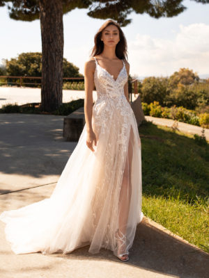 Mira Couture Pronovias Hyperion Wedding Dress Bridal Gown Barcelona Designer Chicago Boutique Front 2