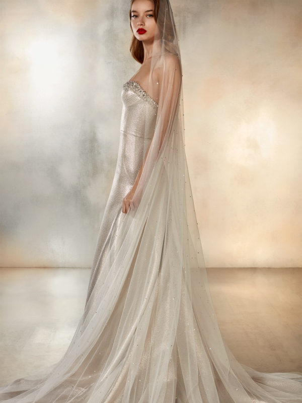 Mira Couture Pronovias Rising Wedding Dress Bridal Gown Barcelona Designer Chicago Boutique Side