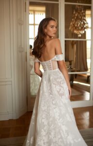 Mira-Couture-Eisen-Stein-Annie-Wedding-Dress-Bridal-Gown-Chicago2