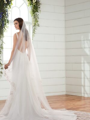 A bride wearing the Alek Veil by Martina Liana designer bridal gown at Mira Couture in Chicago