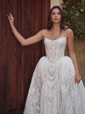 Fenella by Calla Blanche