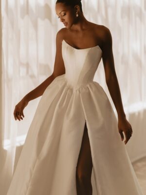 1962 by Martina Liana