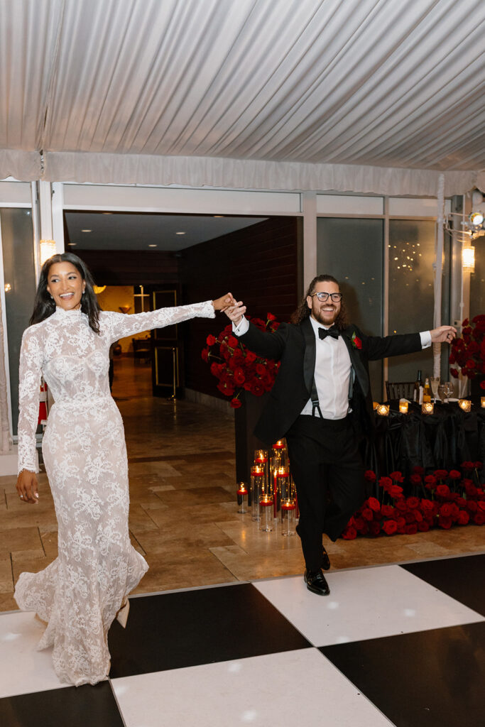 Chicago Wedding at Galleria Marchetti | Chicago Wedding Photographer | Chicago Based | Documentary Wedding Photographer | Cailynn Wolfgang Photo
