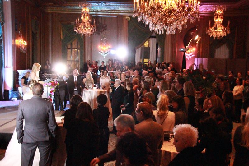 Mira-Couture-Book-Signing-Chicago-Yvette-Klobuchar-Event